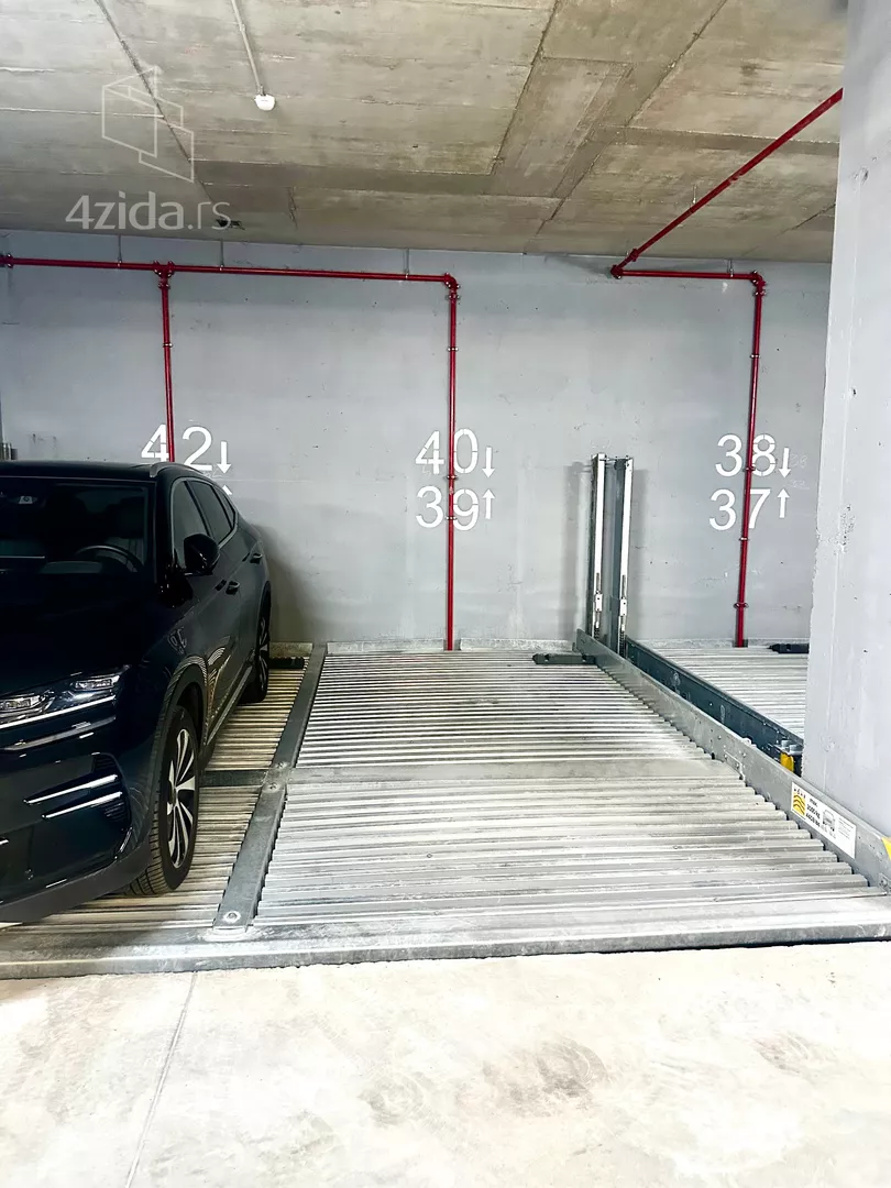 Parking | 4zida
