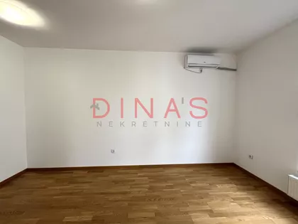 Cara Dušana | 4zida.rs