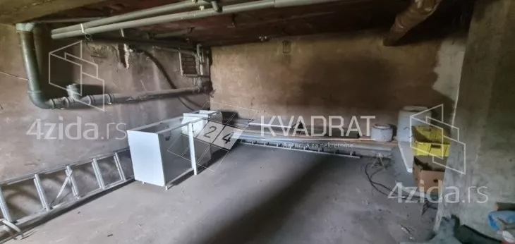 3-etažna kuća | 4zida