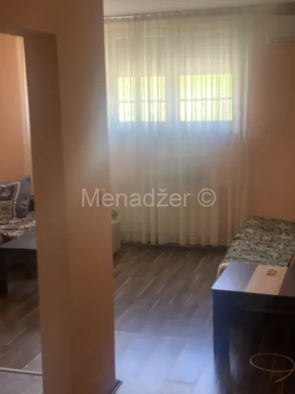 Nedeljka Gvozdenovića | 4zida.rs