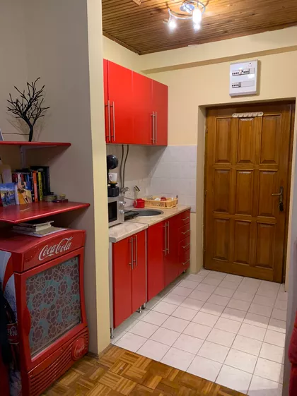 Episkopa Visariona | 4zida.rs