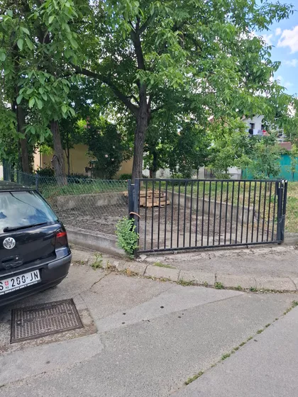 Gradske lokacije | 4zida.rs