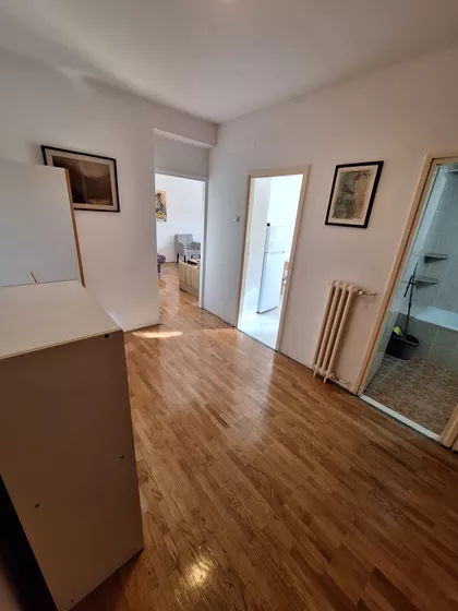 Puškinov Trg | 4zida.rs