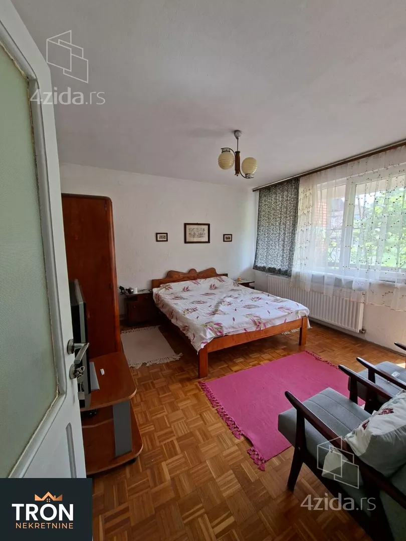 3-etažna kuća | 4zida