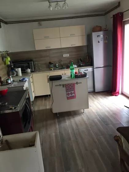 Karadjordjeva | 4zida.rs