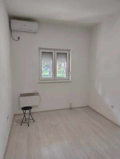 Janka Čmelika | 4zida.rs