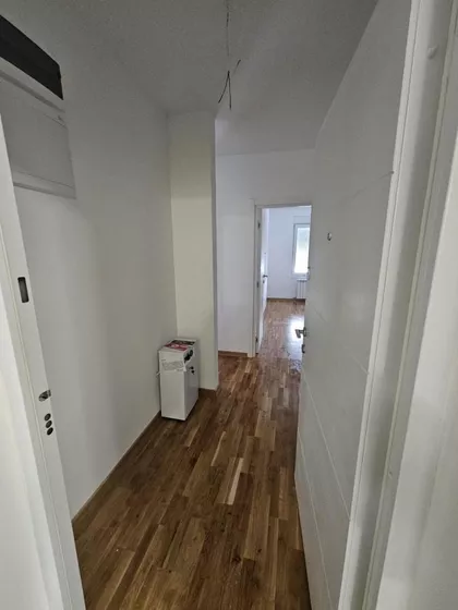 Kraljice Jelene | 4zida.rs