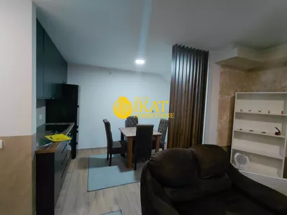 Tršćanska | 4zida.rs