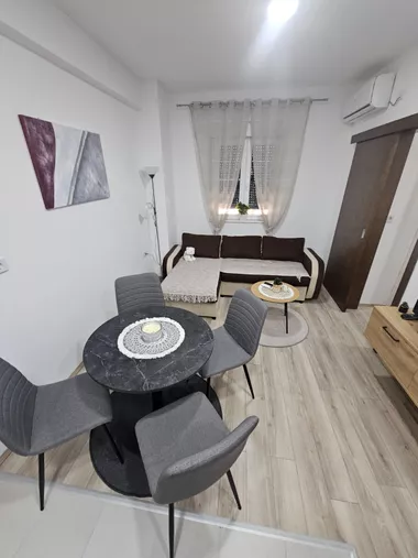 Stevana Ivanovića 1a