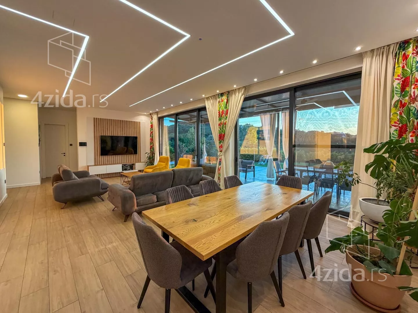 Kuća | 4zida