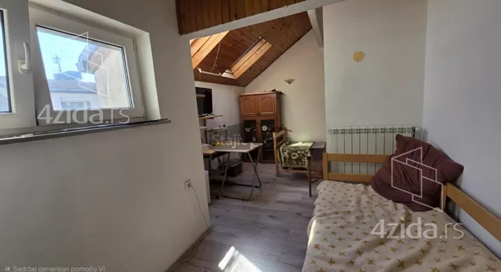 Petosoban stan | 4zida