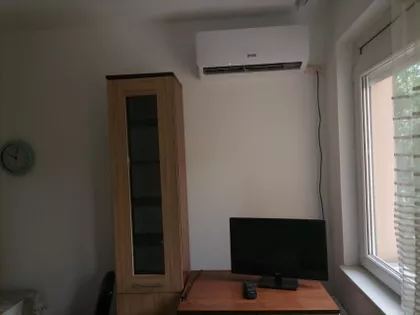 Hadži Ruvimova | 4zida.rs