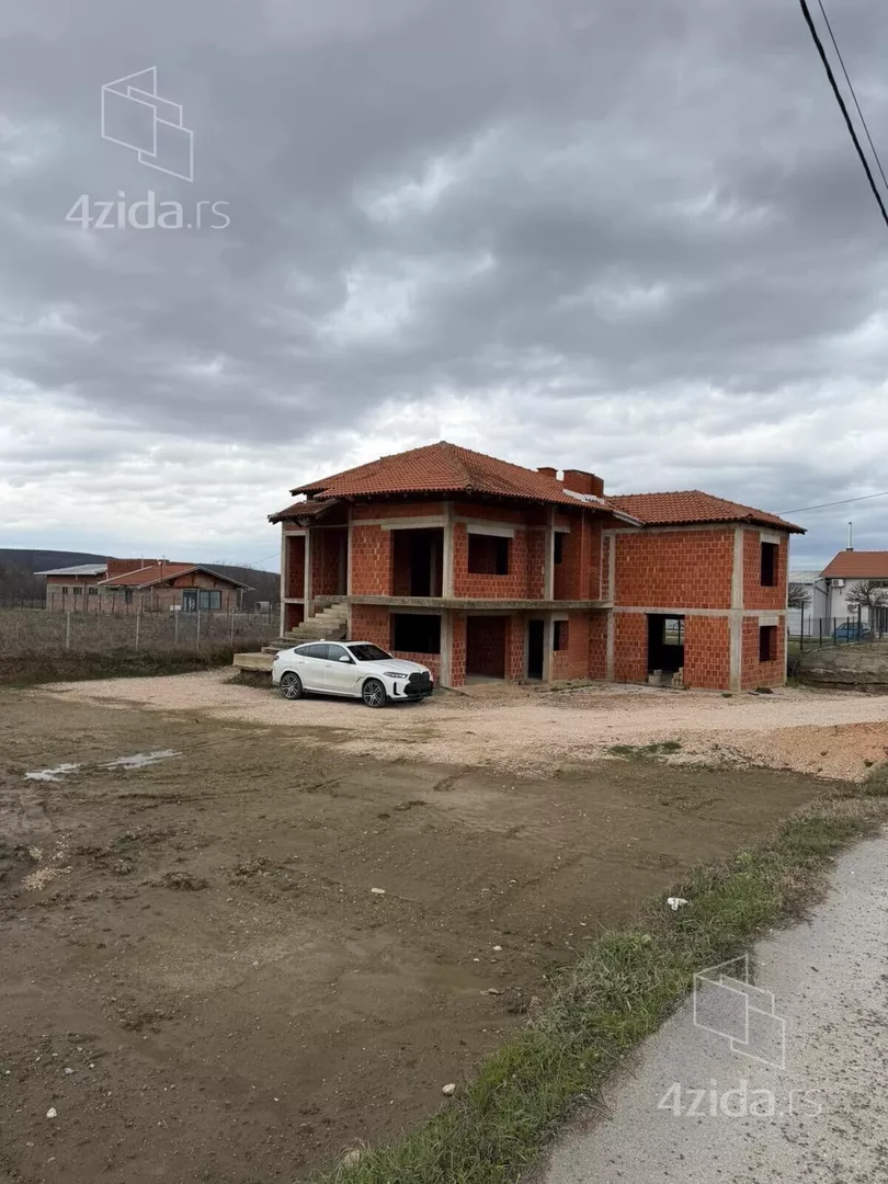 2-etažna kuća | 4zida