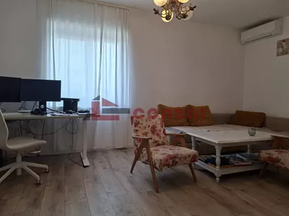 Stan na prodaju · 65 m² · Novo Selo, Gradske lokacije, Subotica