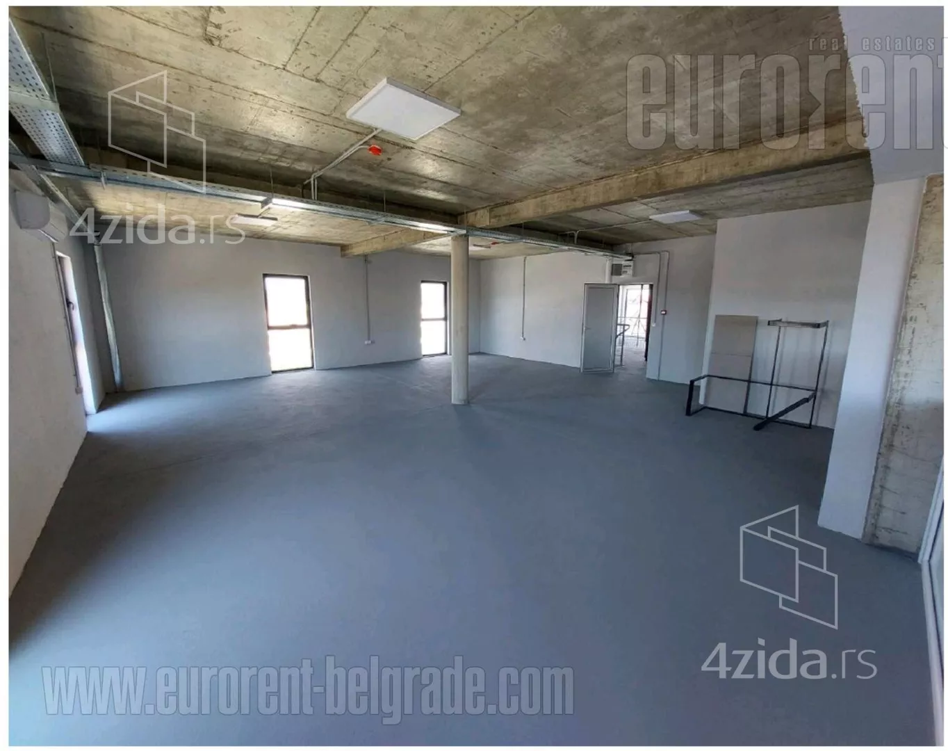 Poslovni prostor | 4zida