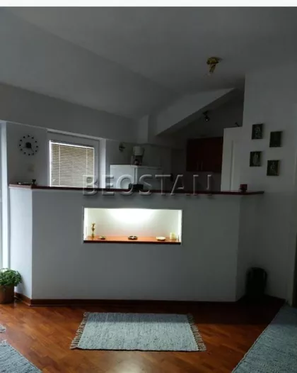 Dimitrija Tucovica | 4zida.rs