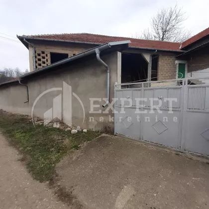 Čečina | 4zida.rs