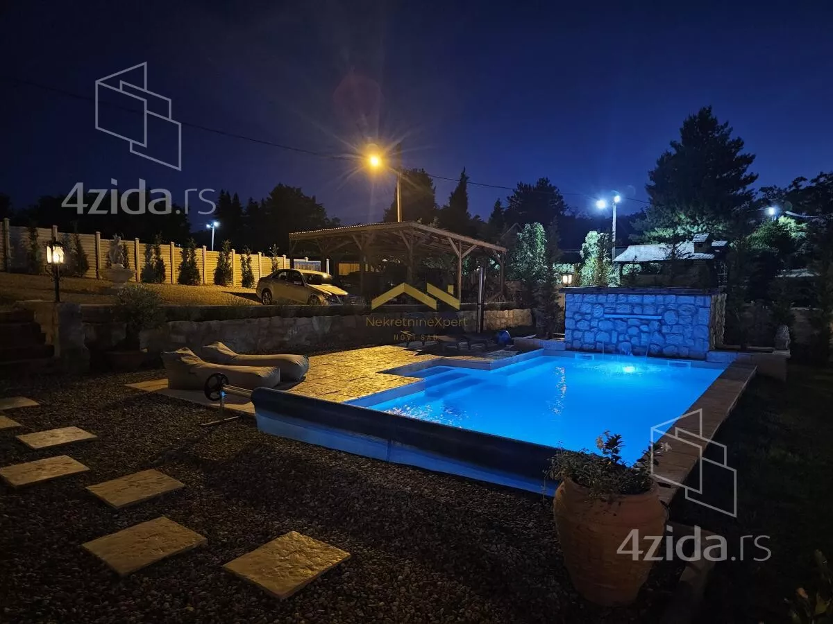 Kuća | 4zida