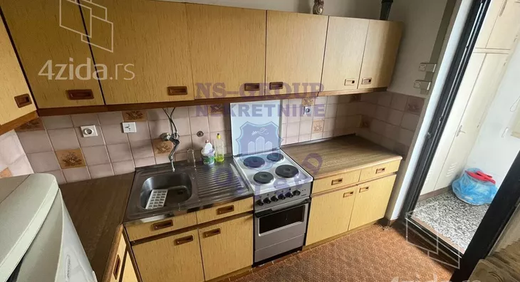 Četvoroiposoban stan | 4zida