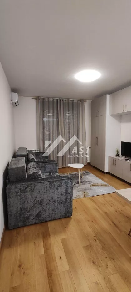 Laze Lazarevića | 4zida.rs