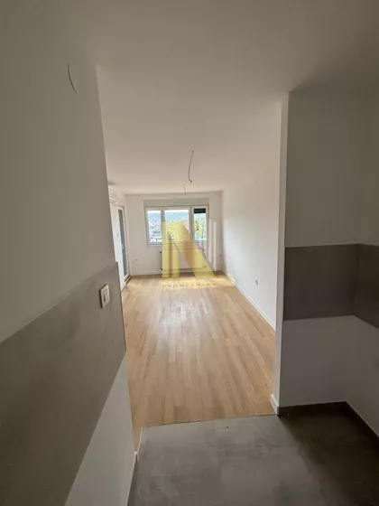 Novo Naselje | 4zida.rs