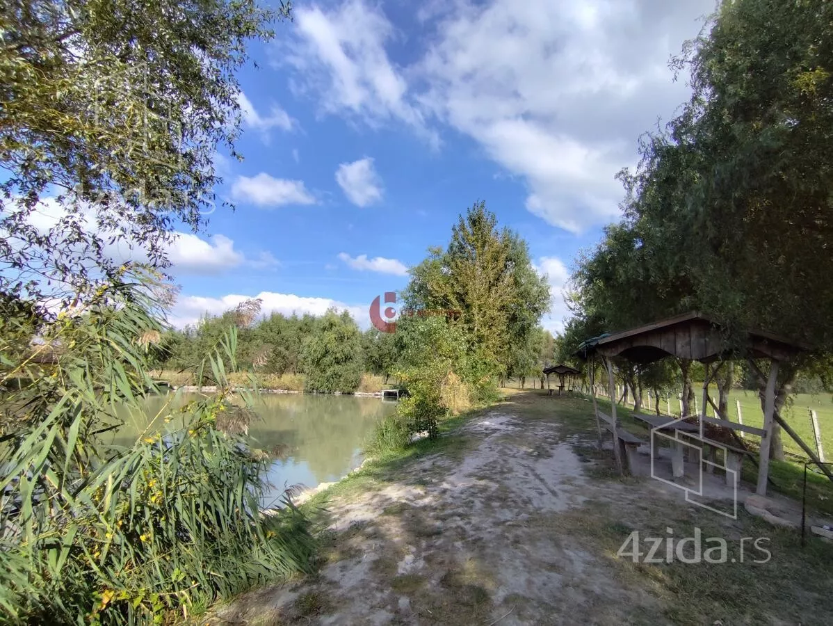 Ugostiteljski objekat | 4zida