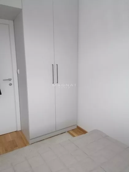 Albanske spomenice | 4zida.rs