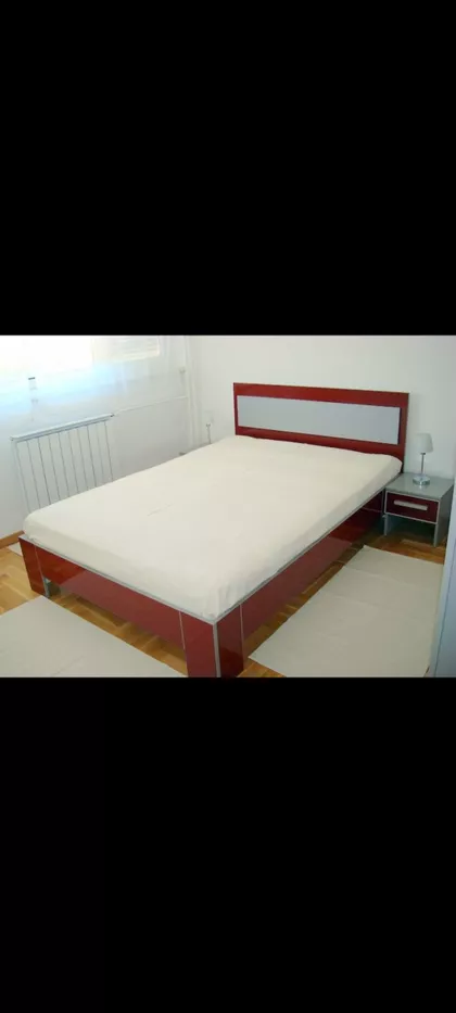 Antifašističke Borbe | 4zida.rs