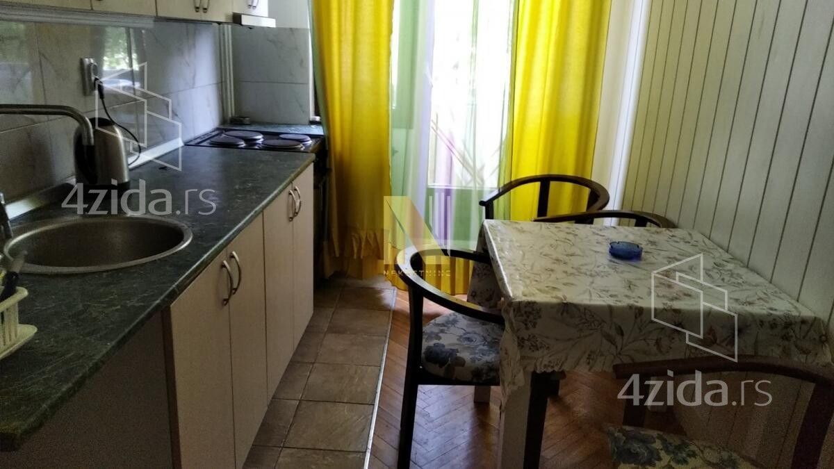 Stan – Novi Sad - Više