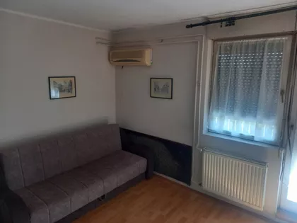 Balzakova 73 | 4zida.rs