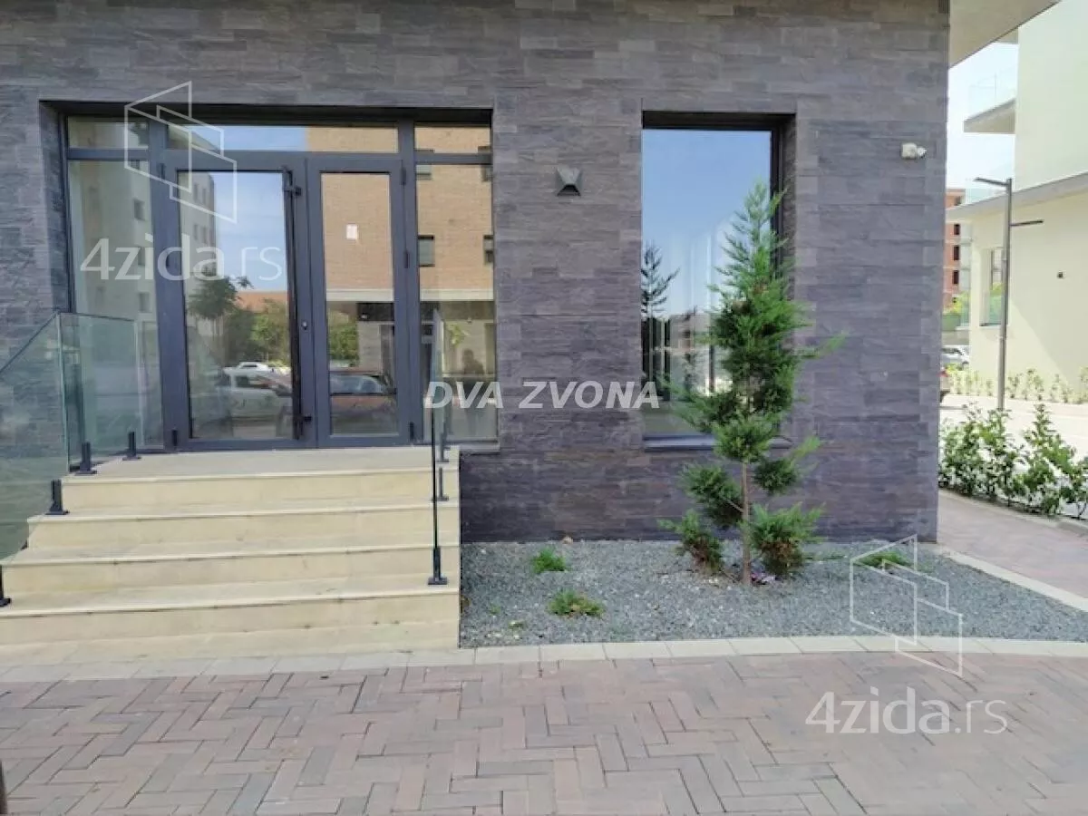 Lokal | 4zida