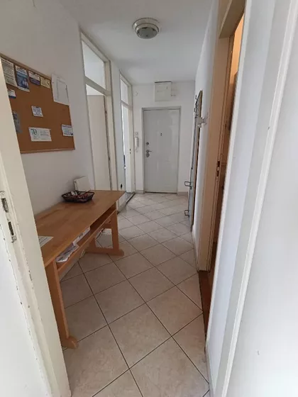 Ustanička | 4zida.rs