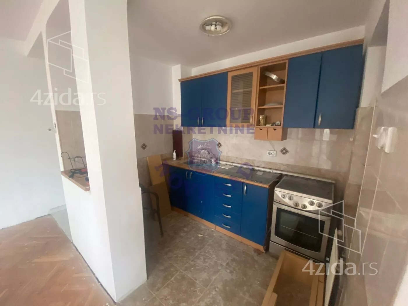 Četvoroiposoban stan | 4zida