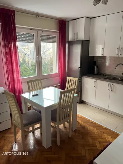 Čede Mijatovića | 4zida.rs