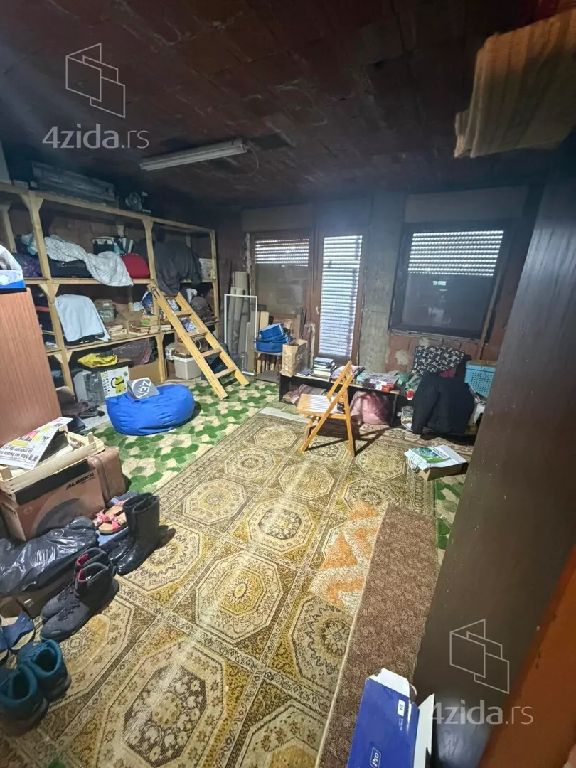 3-etažna kuća | 4zida