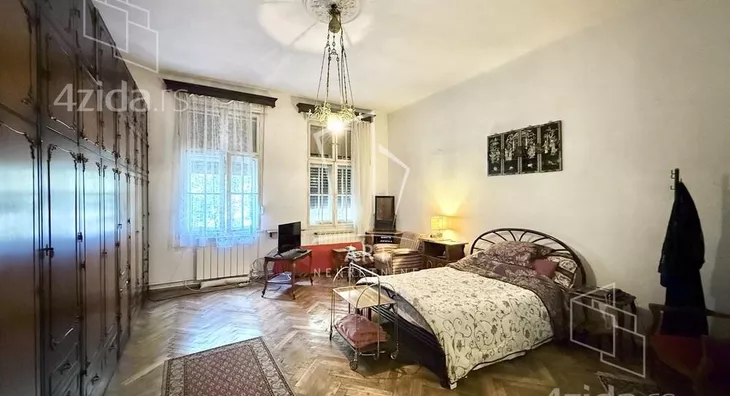 Četvoroiposoban stan | 4zida