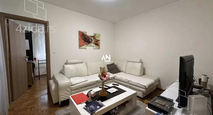 4-etažna kuća | 4zida