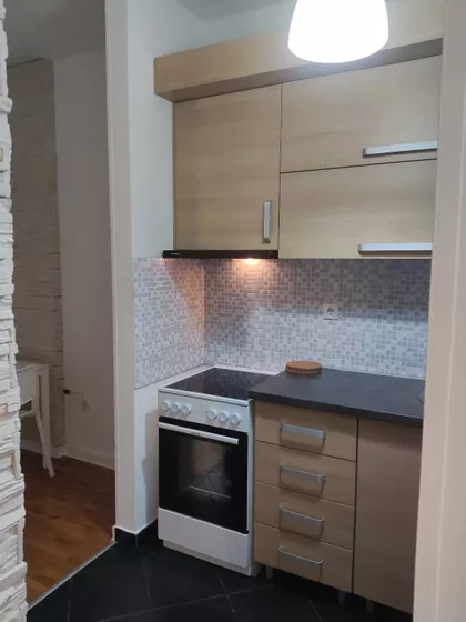 Vojvode Micka Krstića 1 | 4zida.rs