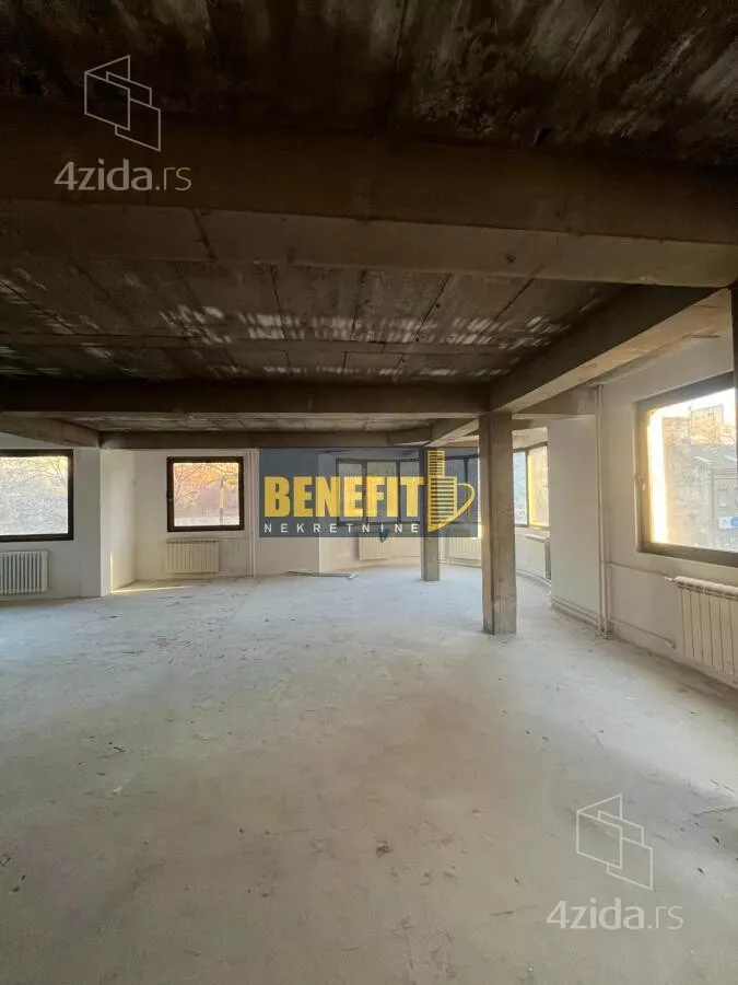 Poslovni prostor | 4zida