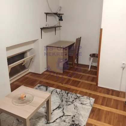 Vuka Karadžića | 4zida.rs