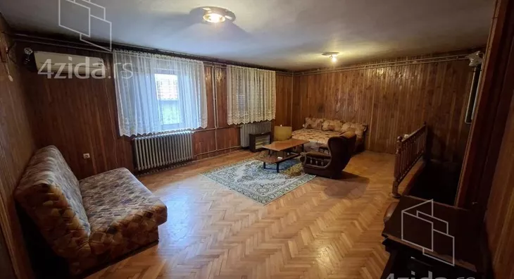 3-etažna kuća | 4zida