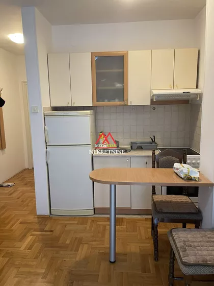 Braće Ribnikar | 4zida.rs