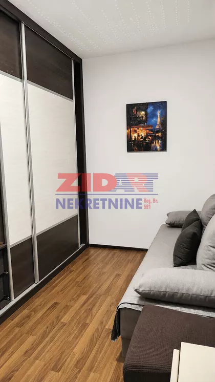 Ugrinovački Put | 4zida.rs