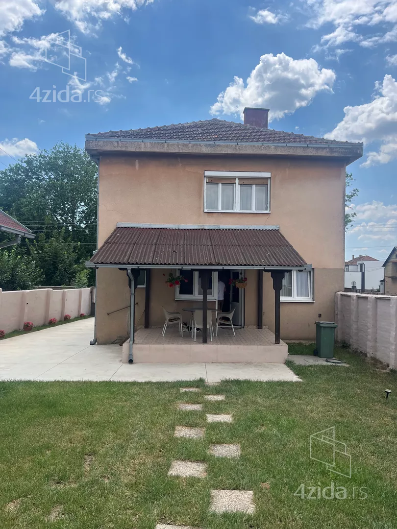 2-etažna kuća | 4zida