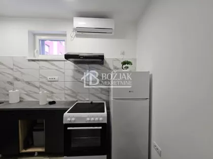 Žitni Trg | 4zida.rs