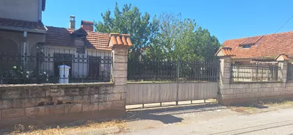 Gradski Stadion | 4zida.rs
