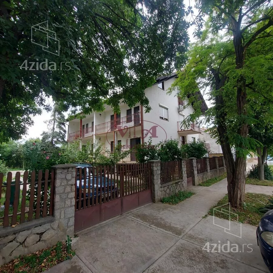 Kuća | 4zida