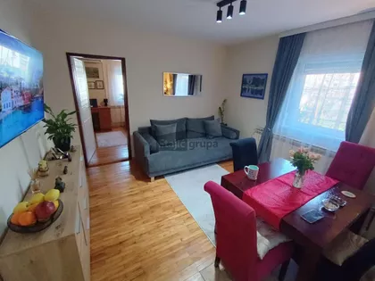 Petefijeva | 4zida.rs