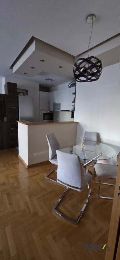 Novi Sad - Centar | 4zida.rs