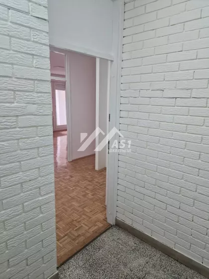 Ravanička | 4zida.rs